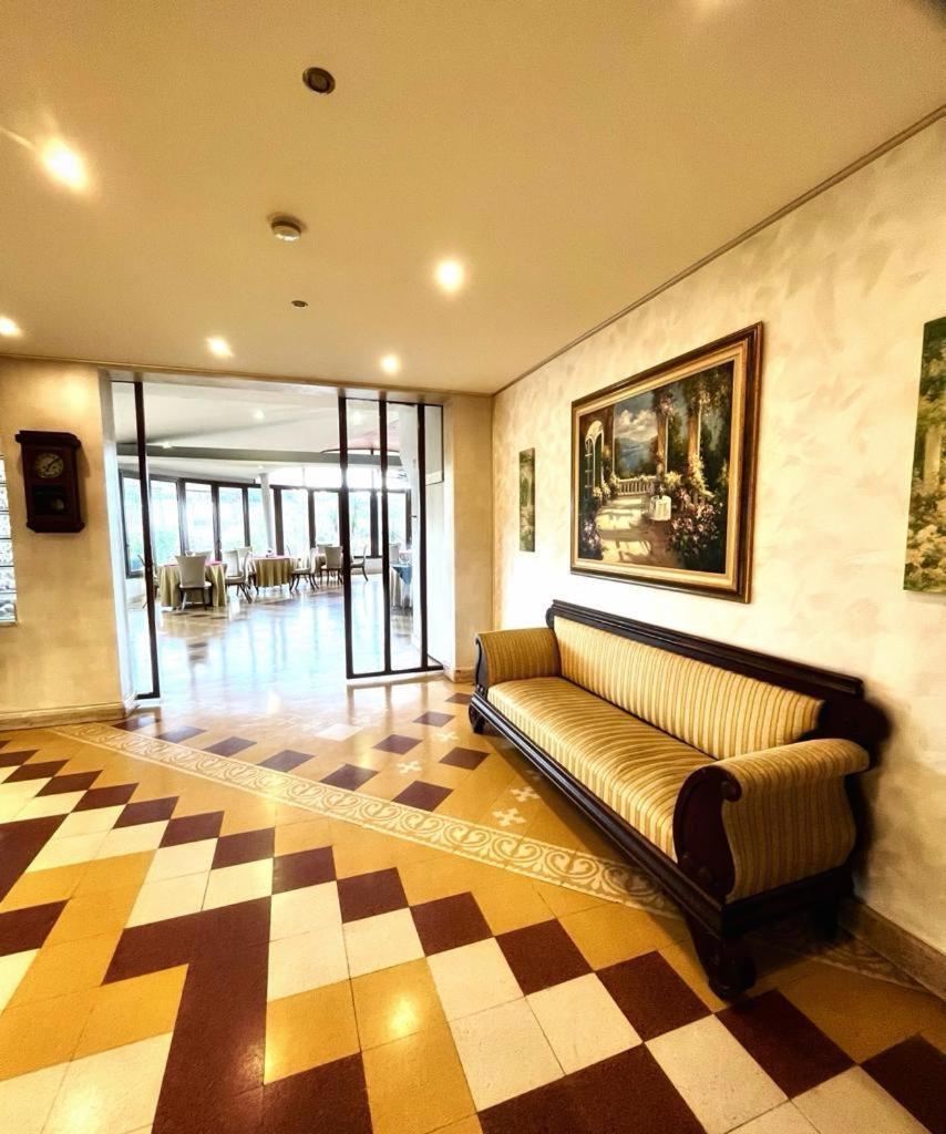 Tk Hotel - Ex Ares San Giovanni La Punta Ngoại thất bức ảnh