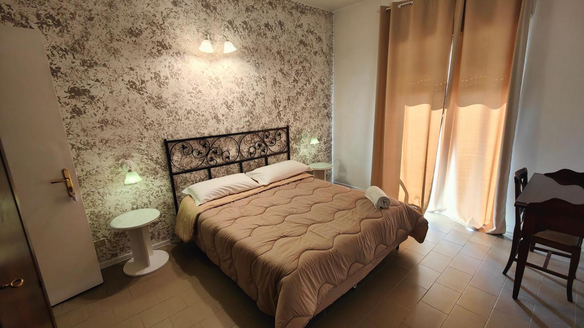 Tk Hotel - Ex Ares San Giovanni La Punta Ngoại thất bức ảnh