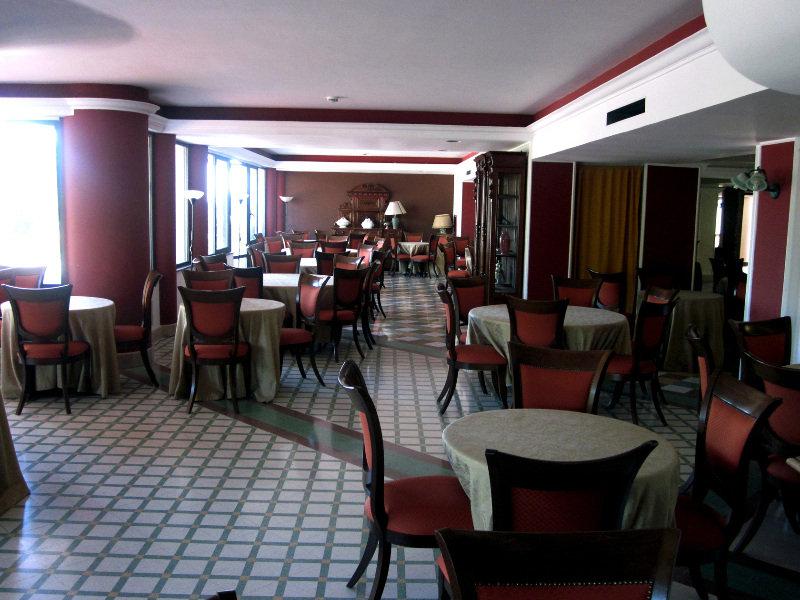 Tk Hotel - Ex Ares San Giovanni La Punta Ngoại thất bức ảnh